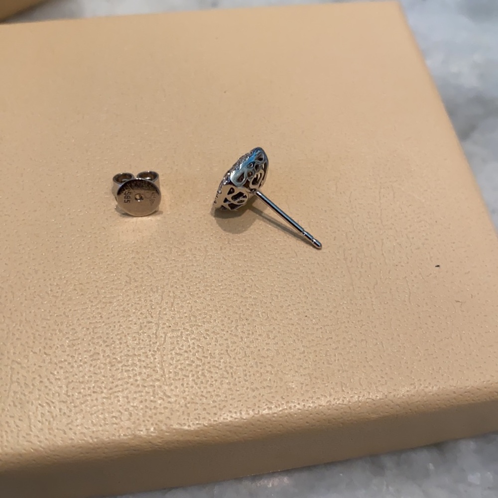 Diamond Earring Stud - image 7